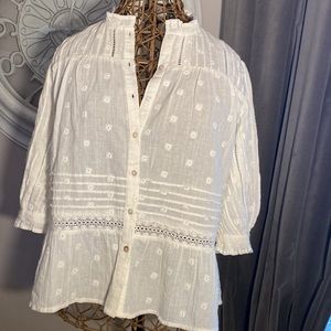 Sundance Eyelet blouse